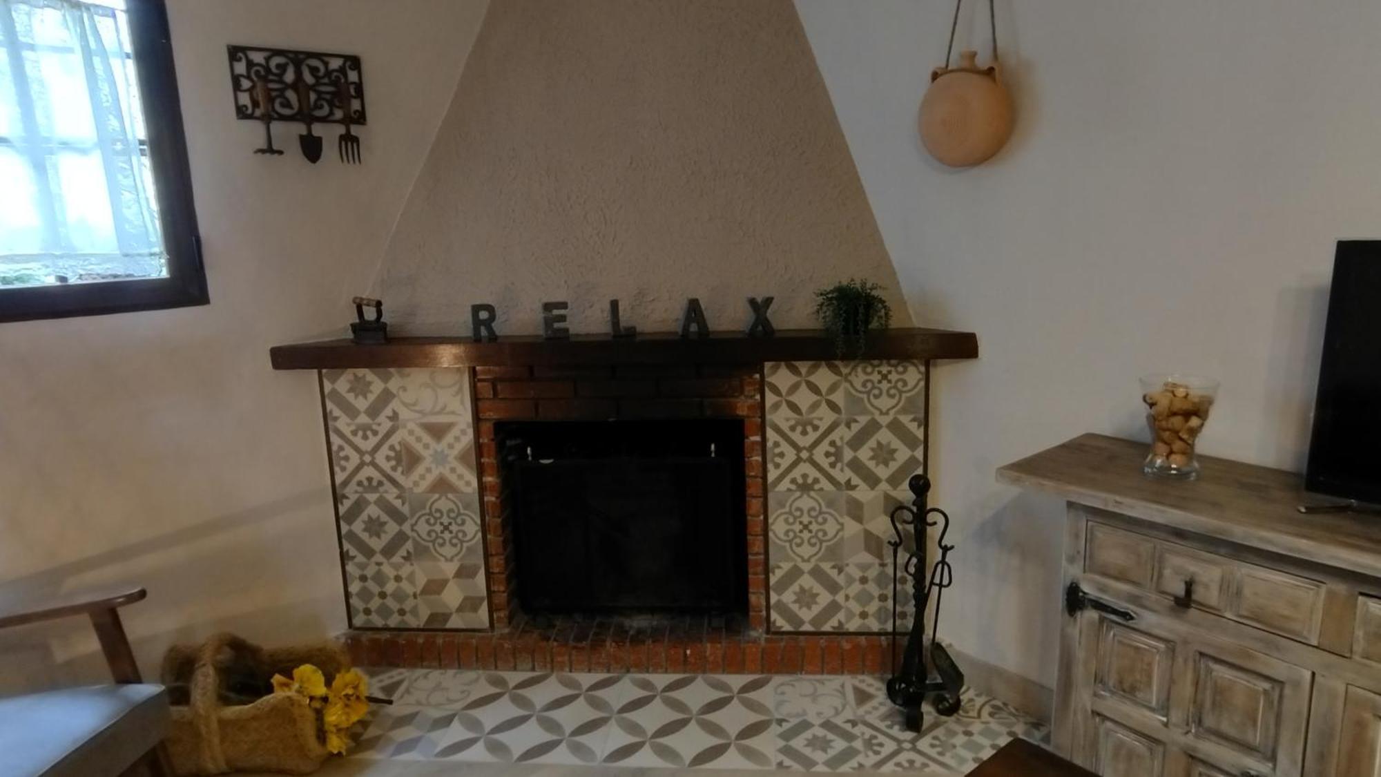Casa La Liebrecilla Guest House Riogordo Exterior photo